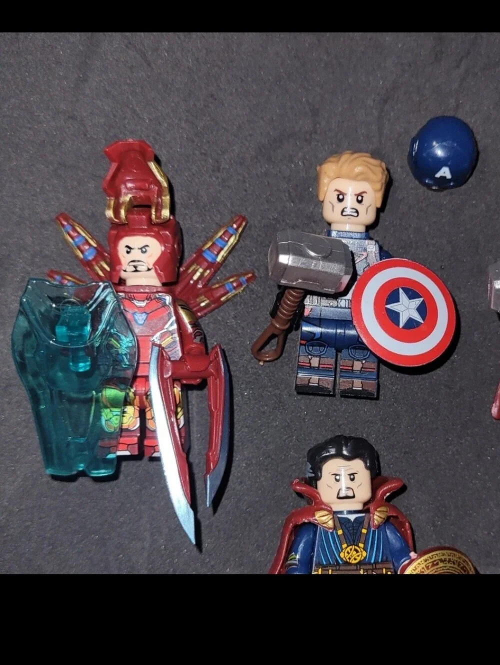 New Marvel Avengers 7 Minifigure Set